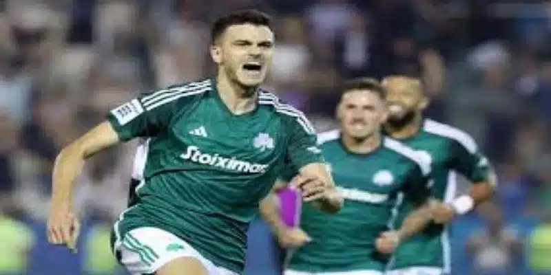 圣诞赛程四连战：爱游戏体育视角下的“冠军炼狱”-爱游戏体育