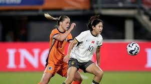  小组赛收官：英格兰攻防全线爆发- 爱游戏体育