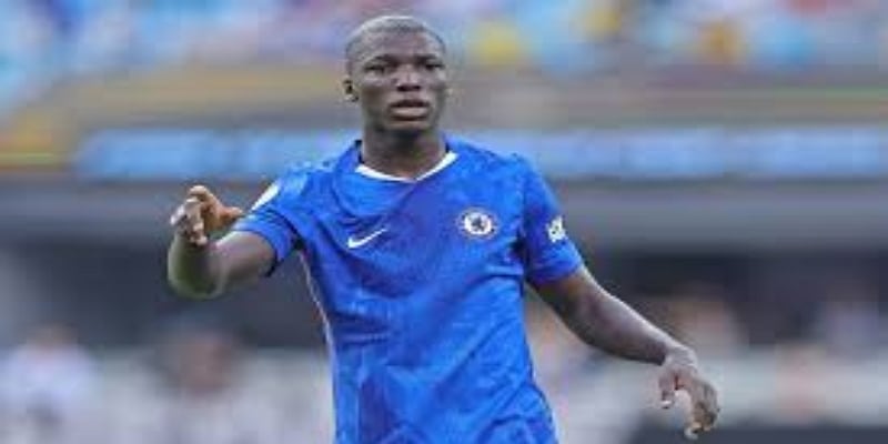 蓝军锋线重组：佩德罗加盟的战术意义- 爱游戏体育