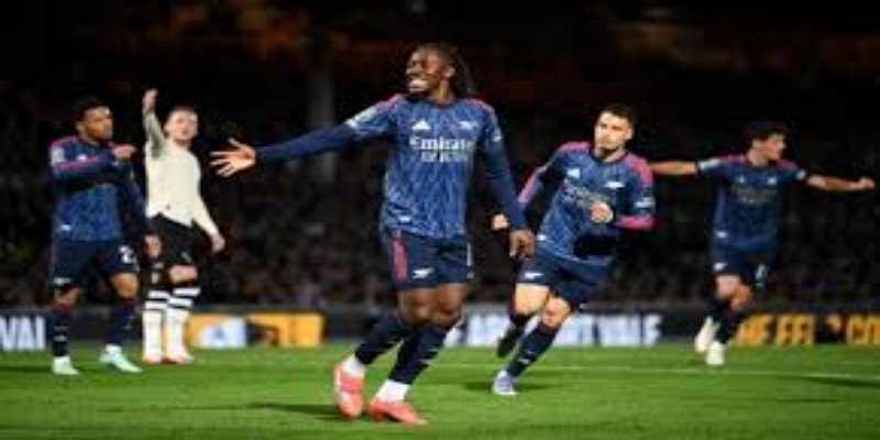 通道冲突细节曝光：爱游戏体育独家解读赛后风波- 爱游戏体育