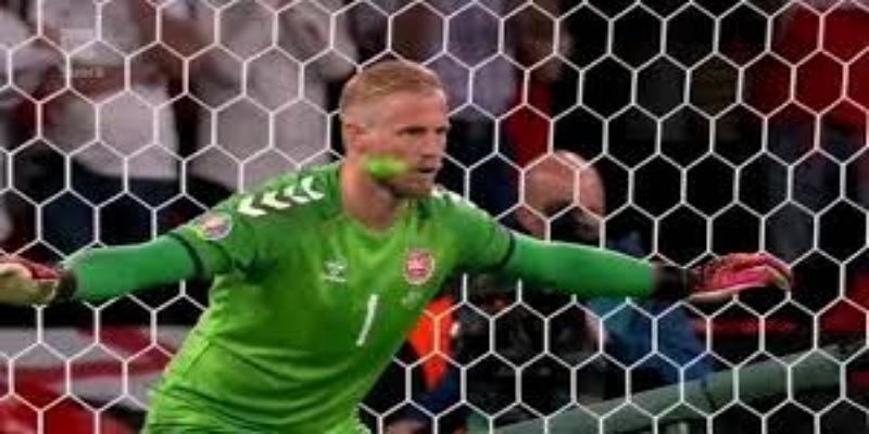 梦想照进现实：舒梅切尔的奇幻旅程与家族传承 - 爱游戏体育解析 -爱游戏体育