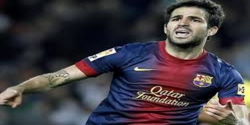 禁赛阴影下的签约—爱游戏体育独家解读巴萨的冒险之举-爱游戏体育