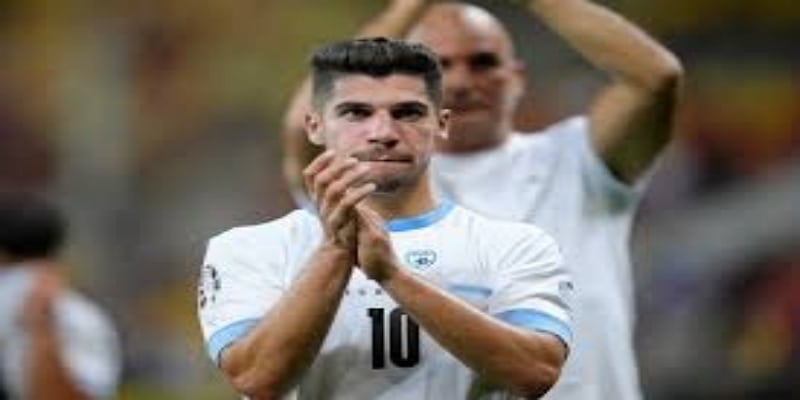 转会背景与合同细节- 爱游戏体育