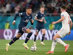 面对质疑与挑战：爱游戏体育人支持他用行动回应一切- 爱游戏体育